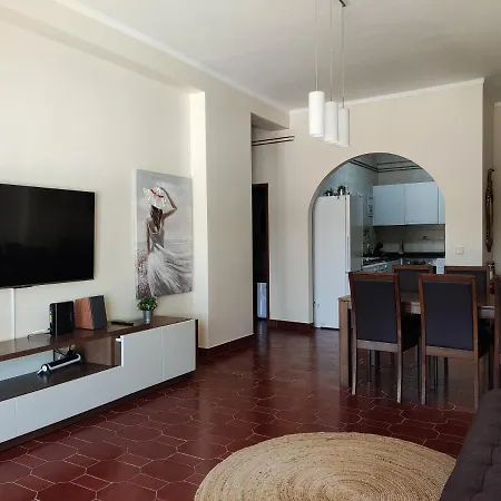 Apartment By The Beach! With Large Balcony! Sao Martinho do Porto Exterior photo