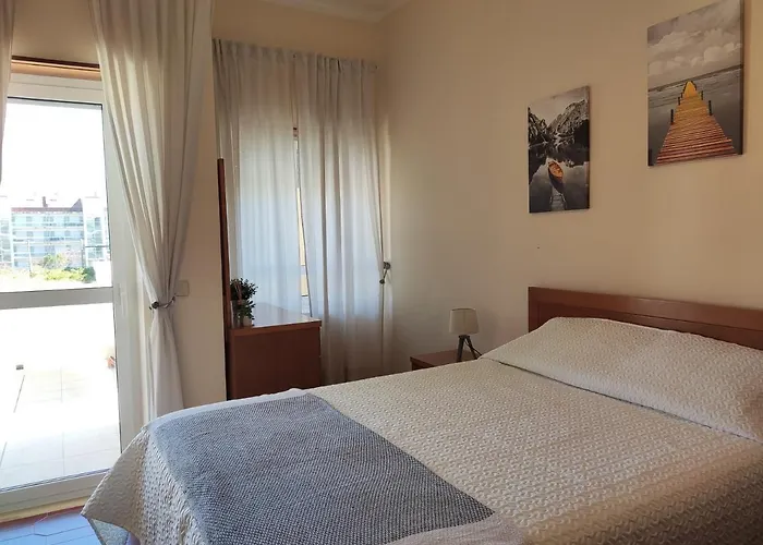 Apartment By The Beach! With Large Balcony!